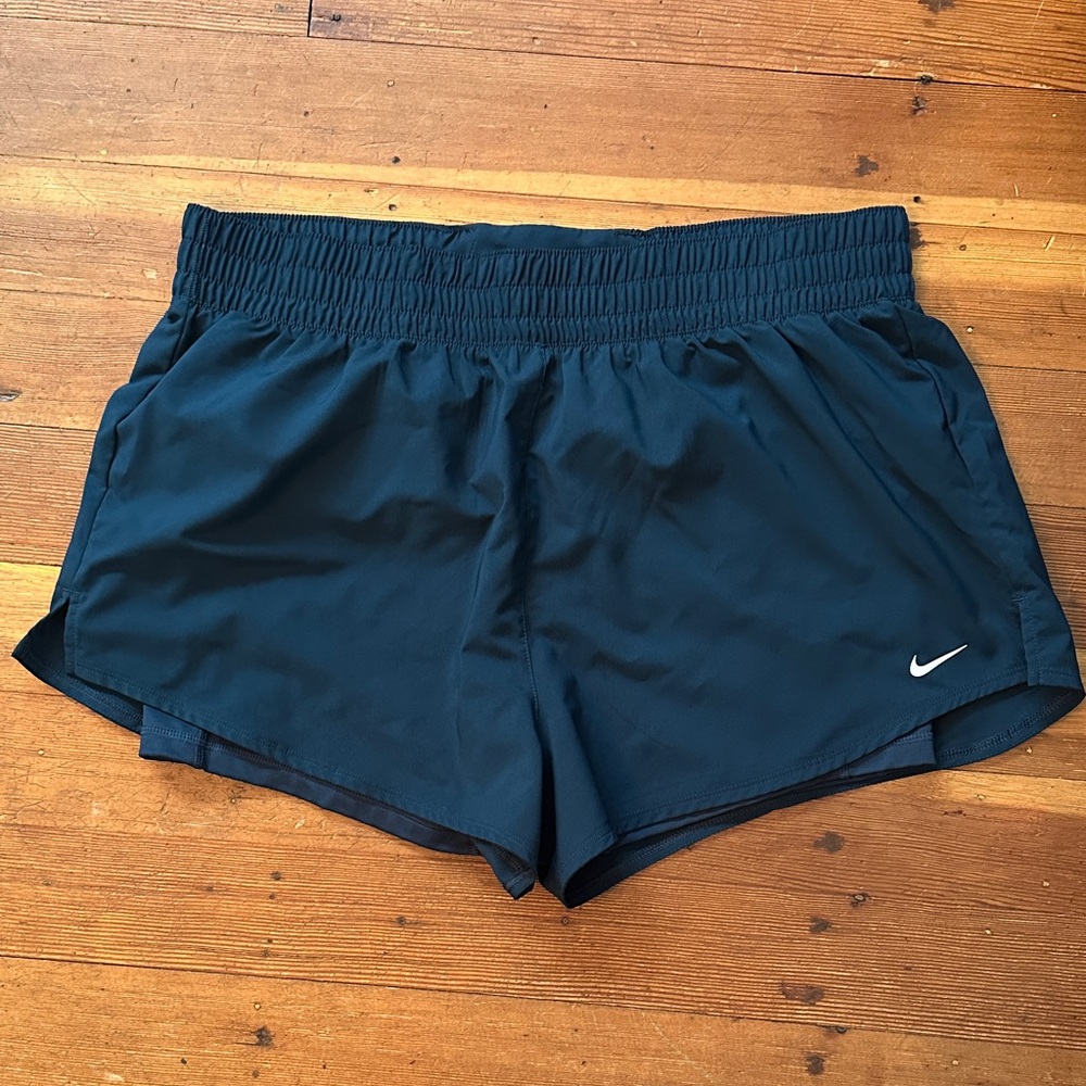 Nike Dri-Fit Women's Navy Athletic Shorts